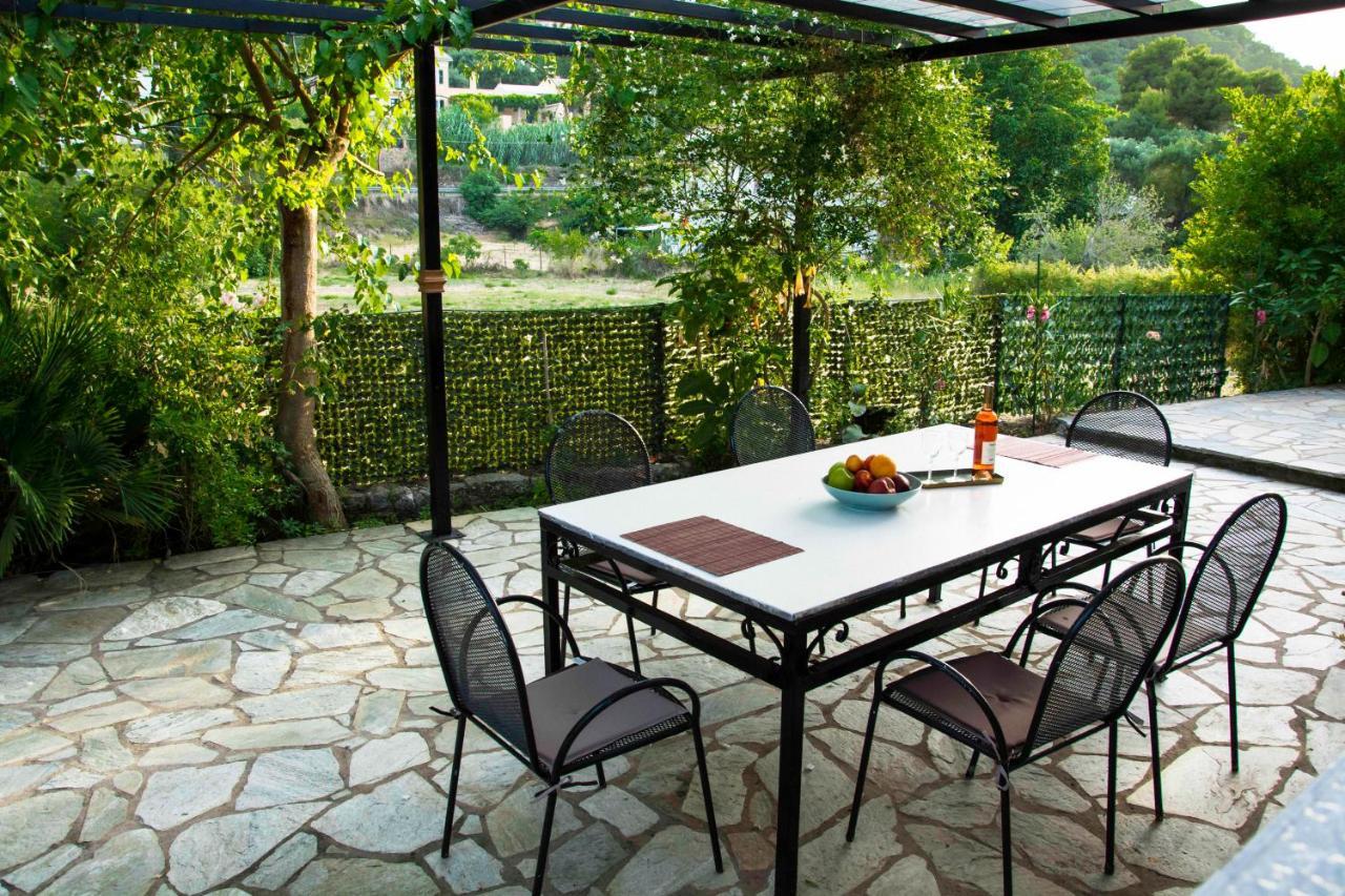 Villa Eros Vátos Екстериор снимка